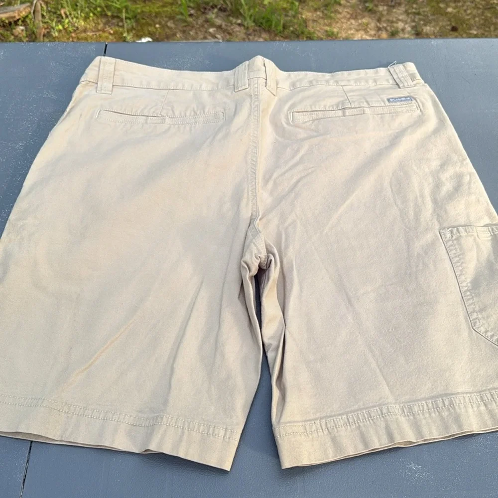 Men's Cream Shorts